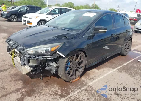 2017 Ford Focus Rs z USA, uszkodzony, nr VIN WF0DP3TH9H4125046